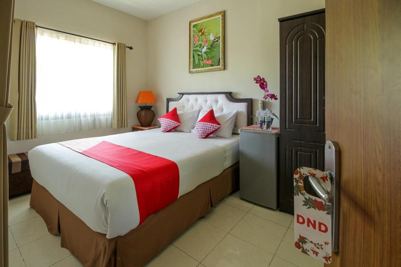 Oyo 734 Tuban Torres Wisma tamu