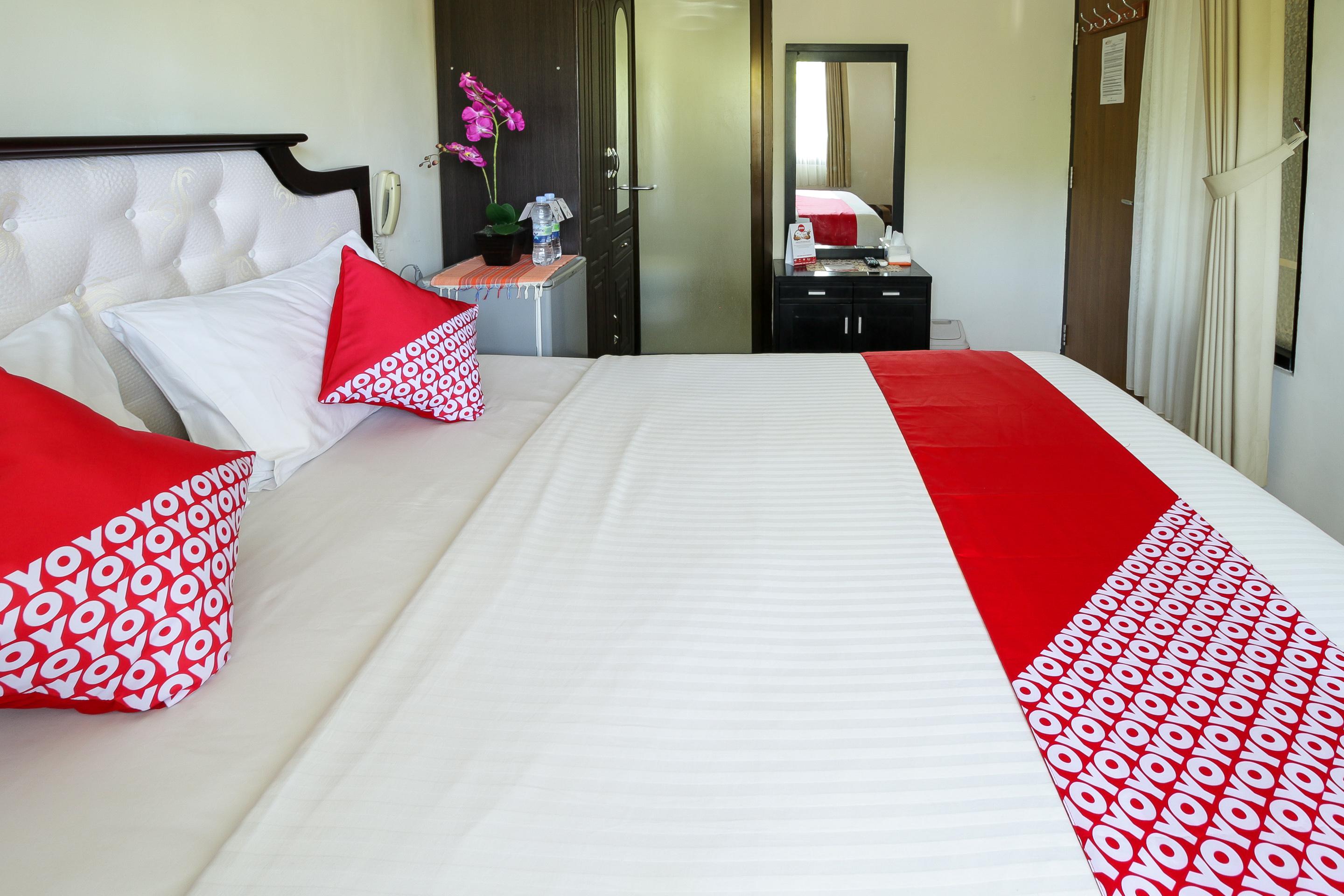Guest house Oyo 734 Tuban Torres 3*